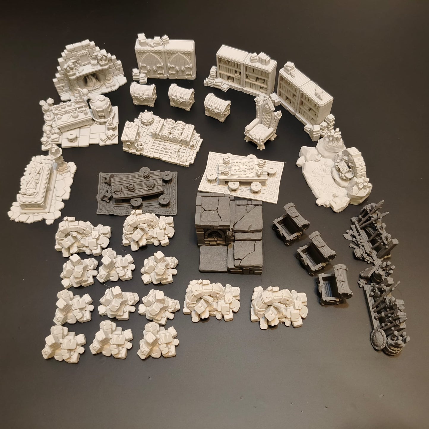 Set Arredi "Dungeon Master Deluxe" - Dipinto a Mano